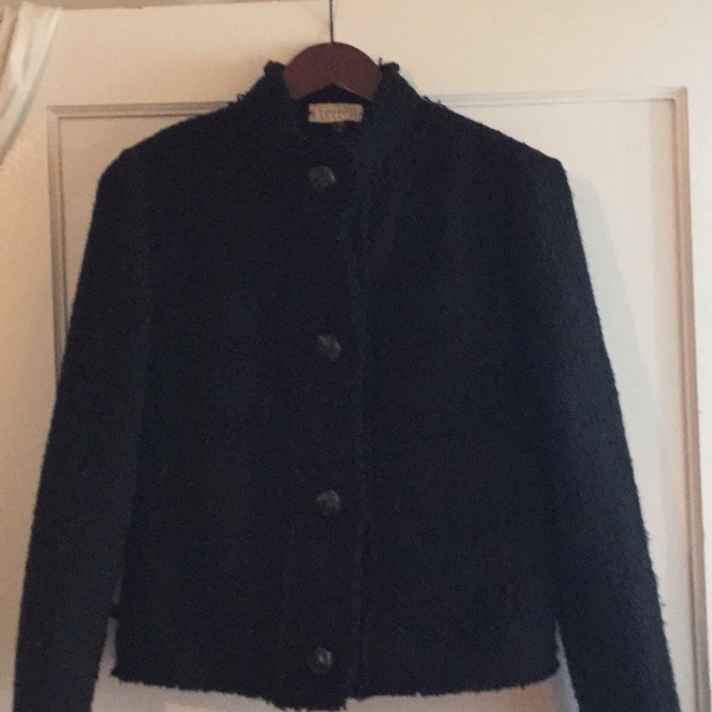 D.terrell size medium button crop blazer
